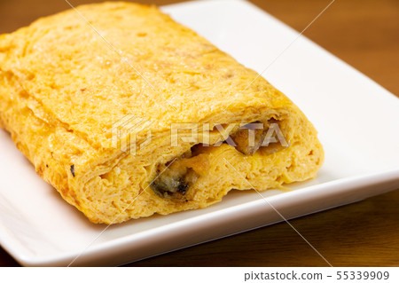 Umagaki (Umaki). Grilled eel with eel grilled egg. 55339909