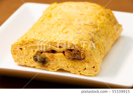 Umagaki (Umaki). Grilled eel with eel grilled egg. 55339915