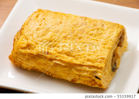 Umagaki (Umaki). Grilled eel with eel grilled egg. 55339917