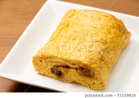 Umagaki (Umaki). Grilled eel with eel grilled egg. 55339920