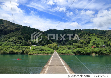 Sanri sink bridge (Shimanto city) 55342827
