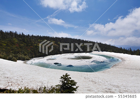 [Akita Prefecture] Hachimantai Dragon Eye (Kagaminuma) After eye opening (other variations are available. Please see the comment section.) 55345685