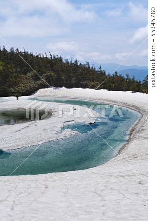 [Akita Prefecture] Hachimantai Dragon Eye (Kagaminuma) After eye opening (other variations are available. Please see the comment section.) 55345780