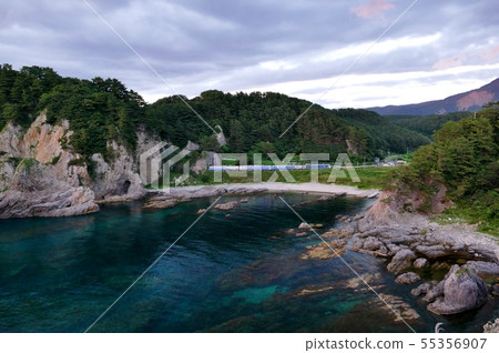Scenery where the Gono Line runs (fine) Fukaura Town, Aomori Prefecture Scenery where the Gono Line runs (fine) Fukaura Town, Aomori Prefecture 55356907