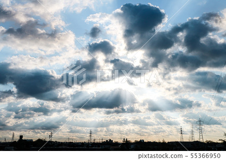 敬虔的早晨天空 55366950