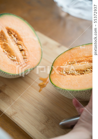 melon 55372937