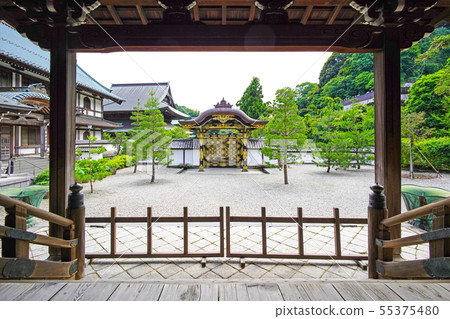 Kitakankura Jiancho Temple View the Karamon from Hojo 55375480