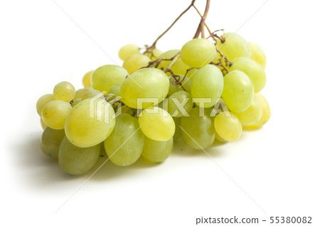 Closeup of White Raisin isolated on white 55380082