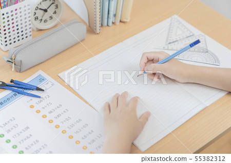 小學生學習身體部位零件削減不露面 小學生學習身體部位零件削減不露面 55382312