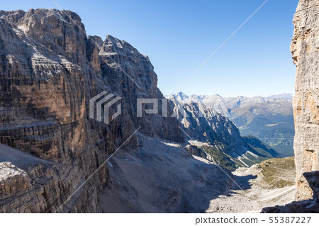Panoramic view of famous Dolomites mountain peaks, Panoramic view of famous Dolomites mountain peaks, 55387227