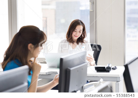女商人,辦公室,經理 女商人,辦公室,經理 55388543