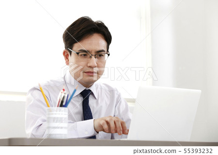 Businessman, office 55393232