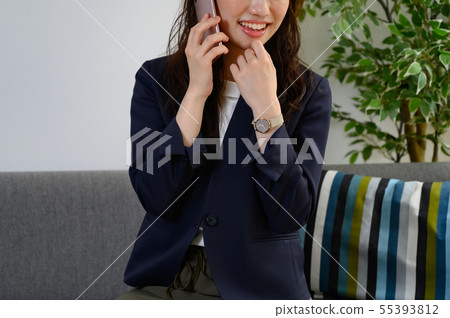 A woman to call 55393812