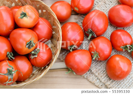tomatoes on table tomatoes on table 55395330