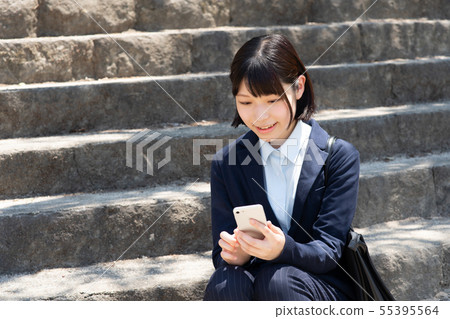 忙個不停的女商人 55395564
