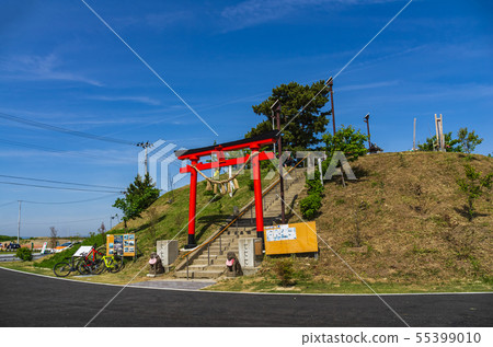Mt. Yuriage and Hiyoriyama, Natori City, Miyagi Prefecture 55399010