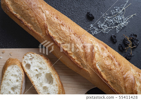 French bread  55411428
