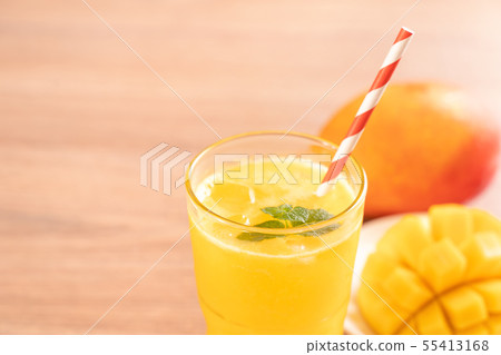 果汁水果汁果汁夏季飲料新鮮芒果多汁芒果汁芒果 55413168