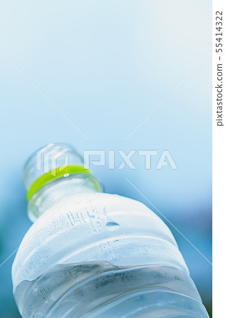 PET bottle water 55414322