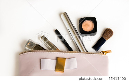 Cosmetics objects in the bag 55415400