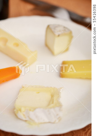 Cheese platter 55416398