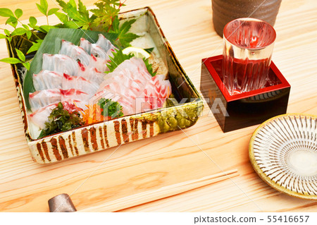 Red sea bream with toast 55416657