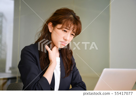 sore throat sore throat 55417077