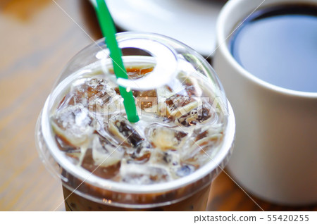 iced coffee, latte or iced latte 55420255