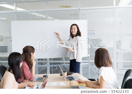 女商人,會議,辦公室 女商人,會議,辦公室 55422133