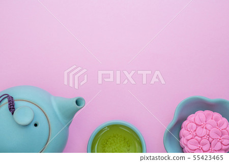 Chinese mid-autumn festival food. 55423465