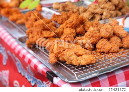 Fried chicken at street food 55425872
