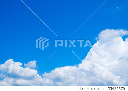 [攝影素材]藍天，天空，雲，仲夏，天空背景素材，7月復制空間 55426879