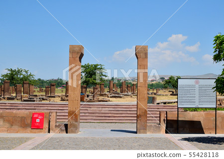 Aharat Arch Gate / Gateway Aharat Arch Gate / Gateway 55428118