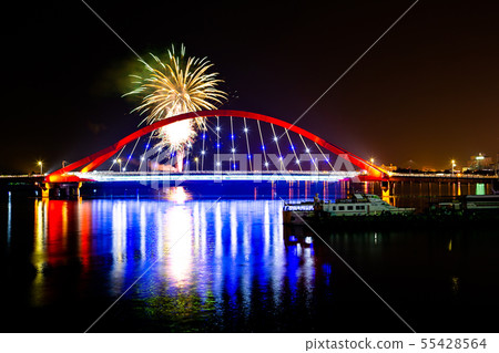 Taiwan Pingtung Donggang Jinde Bridge Asia East Pingtung Donggang Bridge Taiwan Pingtung Donggang Jinde Bridge Asia East Pingtung Donggang Bridge 55428564