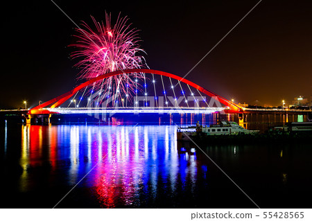 Taiwan Pingtung Donggang Jinde Bridge Asia East Pingtung Donggang Bridge Taiwan Pingtung Donggang Jinde Bridge Asia East Pingtung Donggang Bridge 55428565