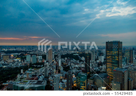 Tokyo, Akasaka area immediately after sunset 55429485