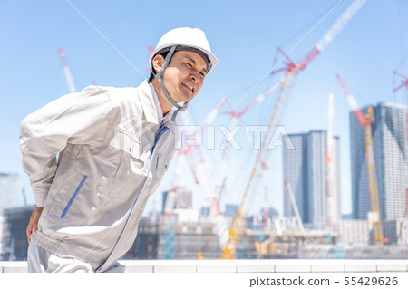 Field worker backache 55429626