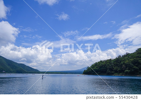 Lake Motosu 55430428