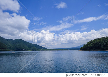 Lake Motosu 55430433