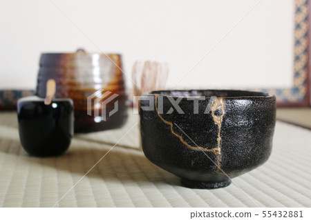 抹茶茶杯和茶道交付（橫向位置） 55432881