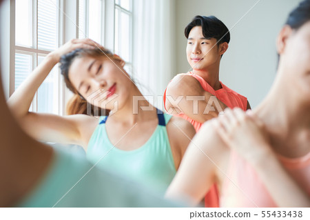 Men and women sportswear fitness Men and women sportswear fitness 55433438