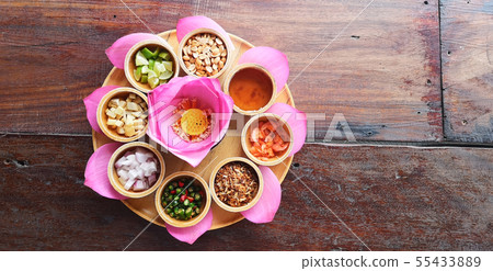 Miang Kham Bua Lhuang, a appetizer thai cuisine 55433889