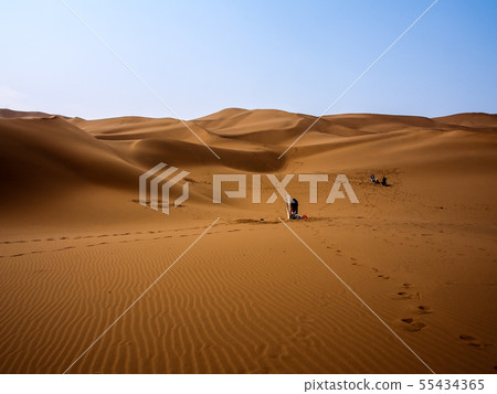 新疆維吾爾自治區Zuishan Qumtag沙漠Kumtag沙漠，新疆，中國 55434365