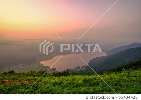 Lake Kizaki (dawn) 55434426