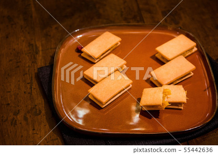 Mooncake, 禮盒, Mid-Autumn Festival, Chinese phoenix, Chinese phoenix, Moon Festival, Moon cake, egg cake 55442636