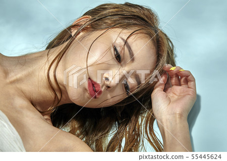 水，波浪，美麗，年輕的女人 55445624