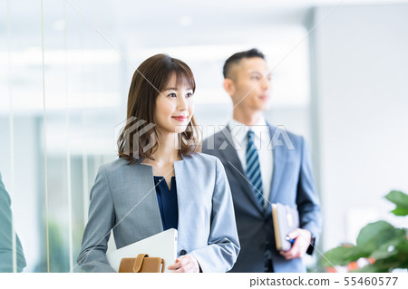 Business image Male employee Female employee Business image Male employee Female employee 55460577