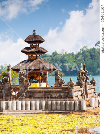Ulun Danu temple Beratan Lake in Bali, Indonesia Ulun Danu temple Beratan Lake in Bali, Indonesia 55461104