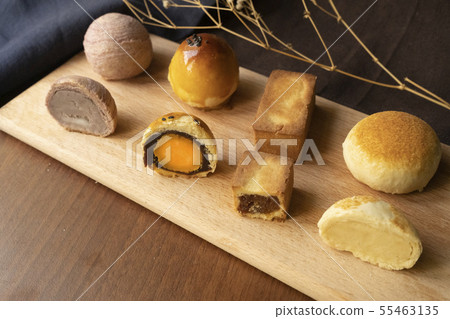 月餅 鳳梨酥 55463135