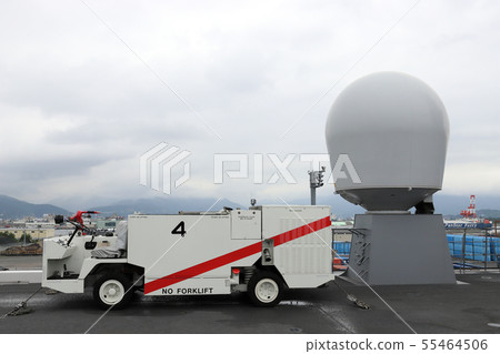Maritime Self-Defense Force escort ship Kaga (Shiga Port open to the public) 55464506